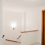 Stella Maris Holidays * بورتو كونتي